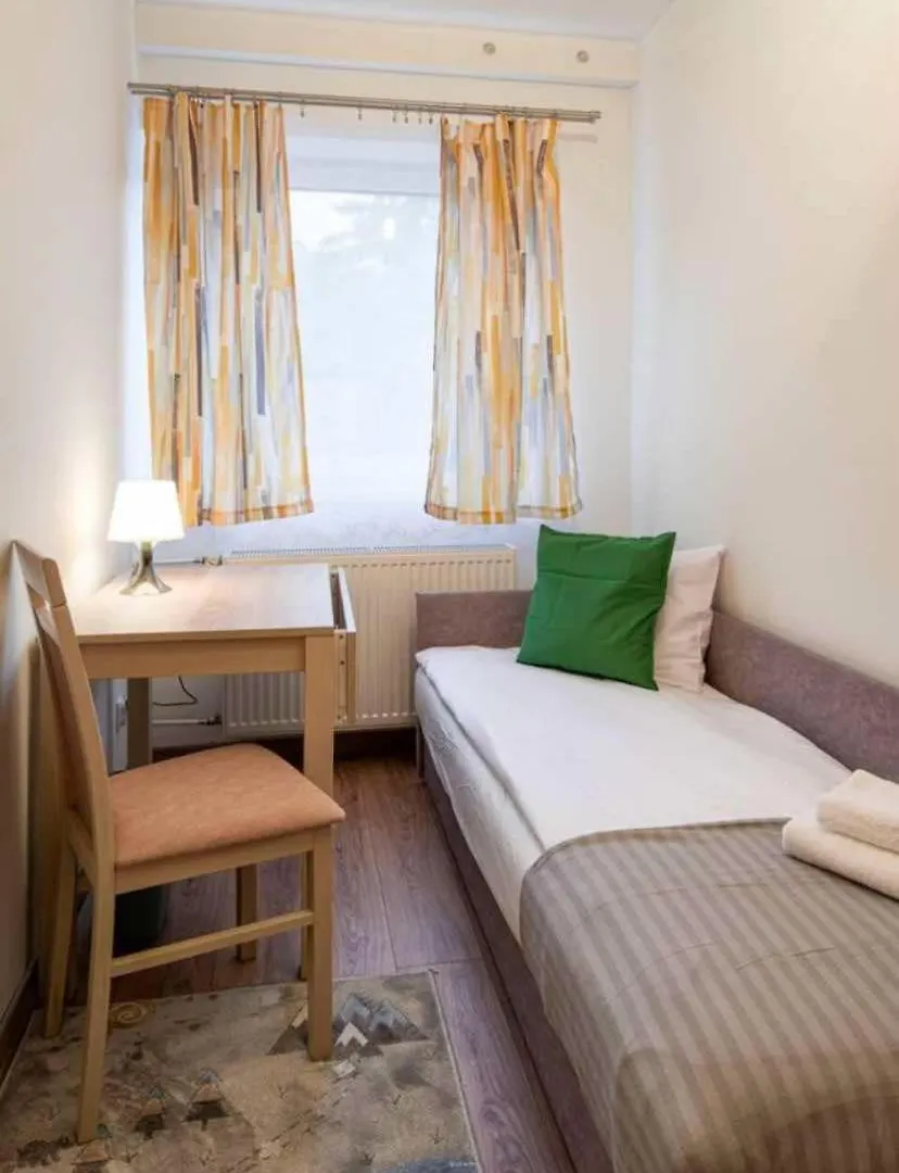 Pokoje Na Sowiej Krakov Hostel